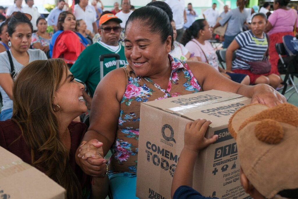 Virgencita plis, que no se acaben los pobres