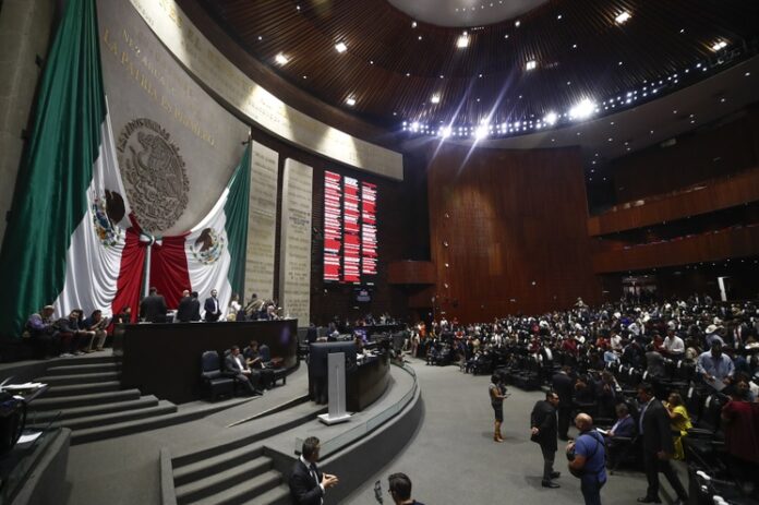 Diputados aprueban reforma que evitará la existencia dos legislaturas