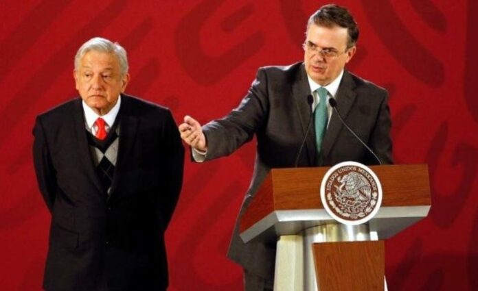 Marcelo Ebrard es un oportunista ambicioso: AMLO