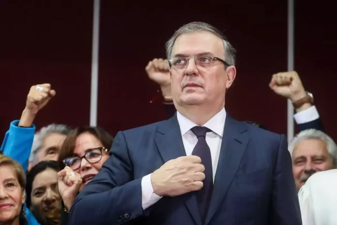 Marcelo Ebrard buscará la presidencia en 2030 con Morena