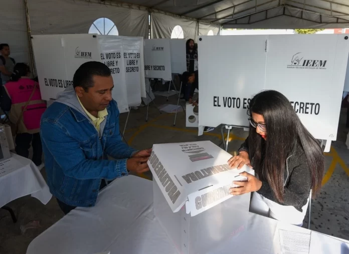 Realizan sorteo para escoger a los funcionarios de casillas de las próximas Elecciones de 2024